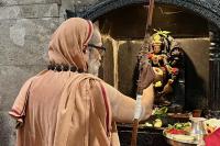 Purna Kumbha Swagata, Pada Prakshalana, Deva Darshana